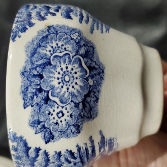 Teacups by Liberty Blue made in England - Picture 6 of 7